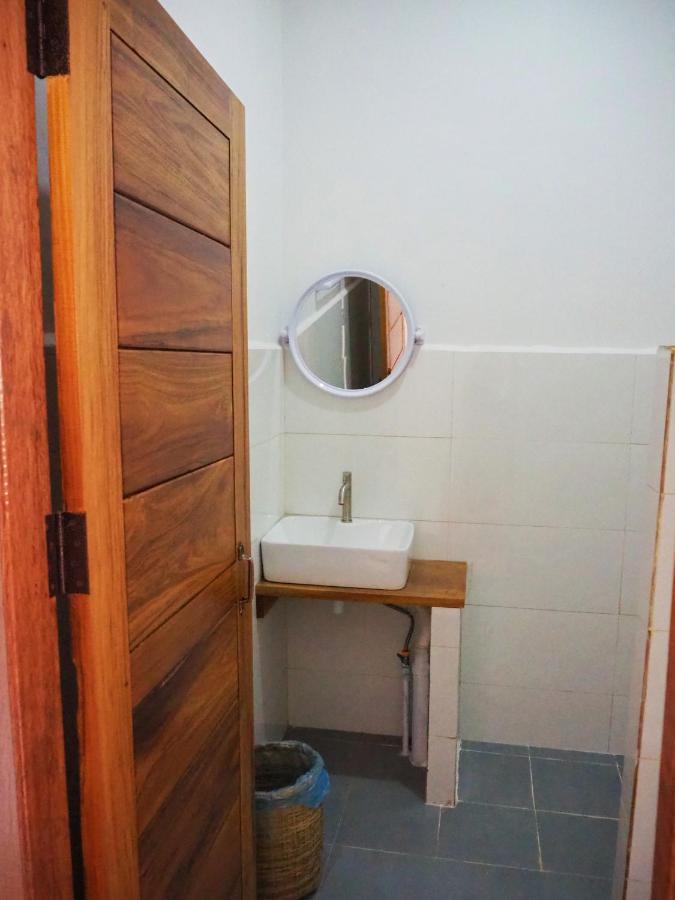 Meexok Guesthouse Nong Khiaw Exterior photo