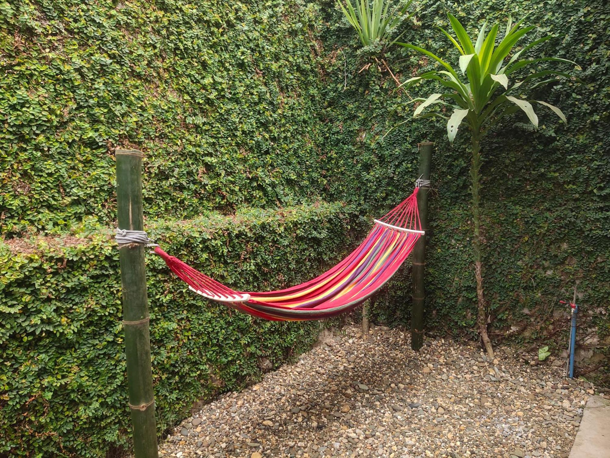 Meexok Guesthouse Nong Khiaw Exterior photo