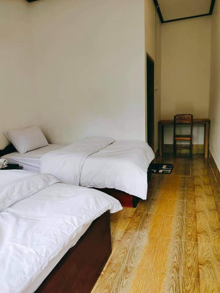 Meexok Guesthouse Nong Khiaw Exterior photo