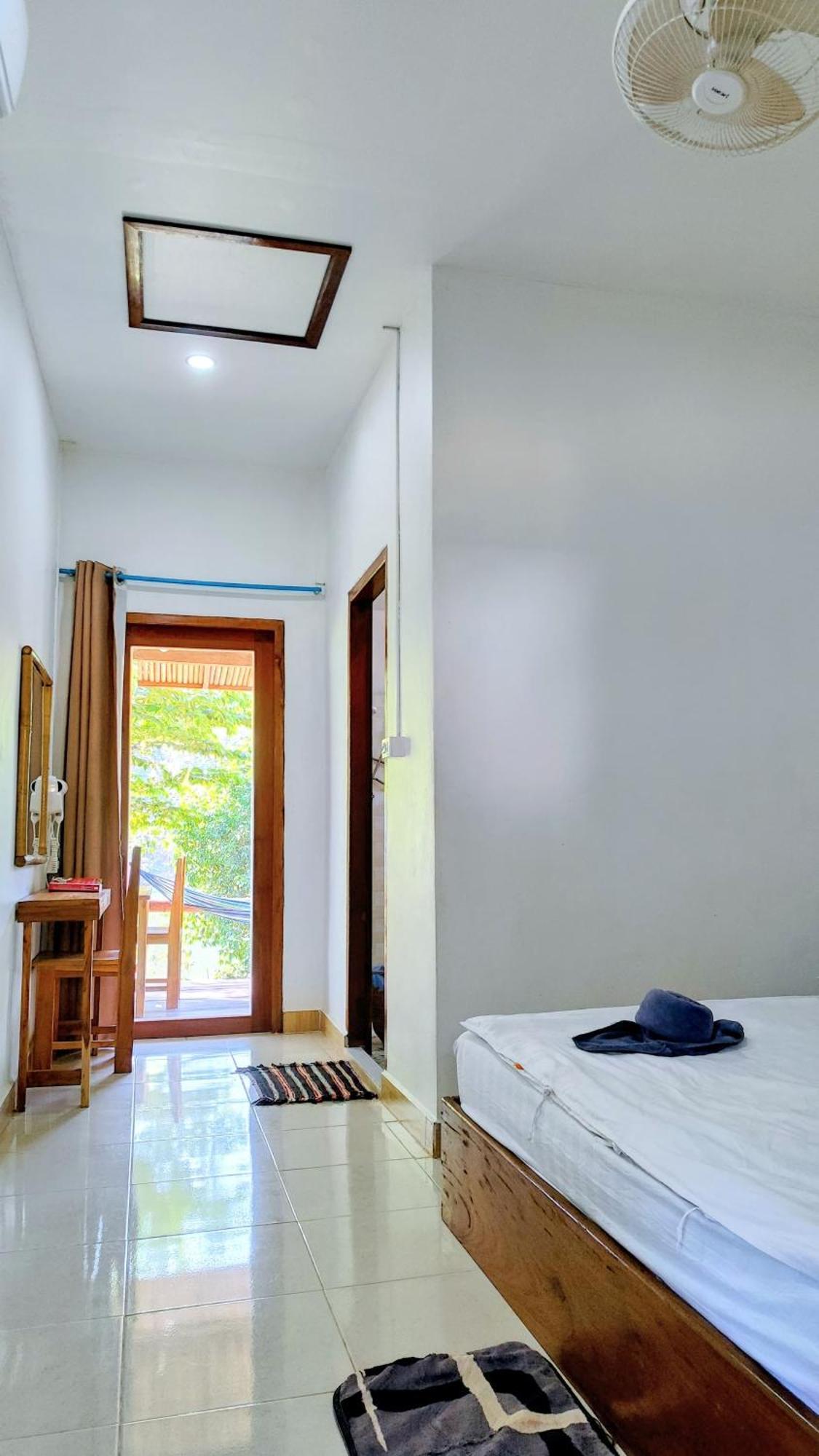 Meexok Guesthouse Nong Khiaw Exterior photo